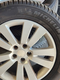 Michelin SUV Tires and rims excellent condition 