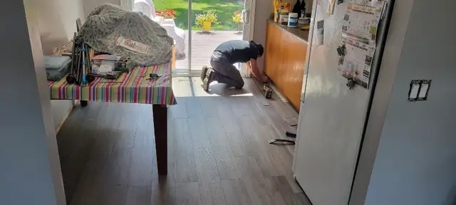 Professional Vinyl flooring installation 63284942736385121