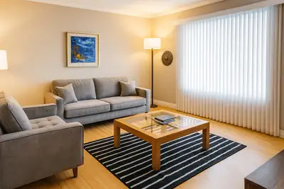 1100$/mois jusqu’au 30 juin 2026, Soit un rabais de 300$/mois Le bail régulier débutant le 1er juill...