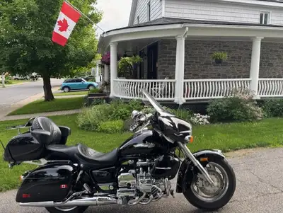 I am selling this beautiful Honda 1500 Valkyrie touring motorcycle because of health reasons,I hate...