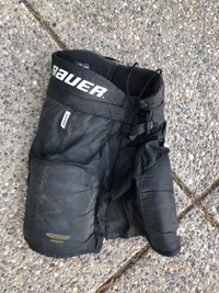Bauer supreme hockey pants size Jr Medium 