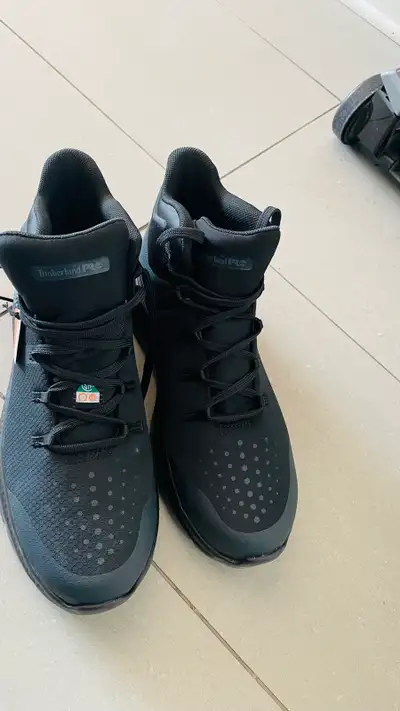 Mens safety shoes, View more