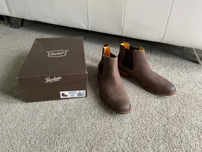 BRAND NEW Florsheim Blaze leather chelsea boots Men 10, View more