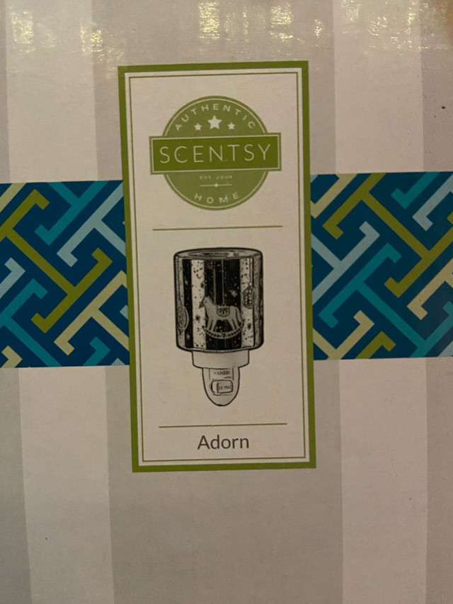 Scentsy warmers  in Home Décor & Accents in North Bay
