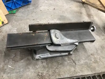 Small jointer, no motor, View more