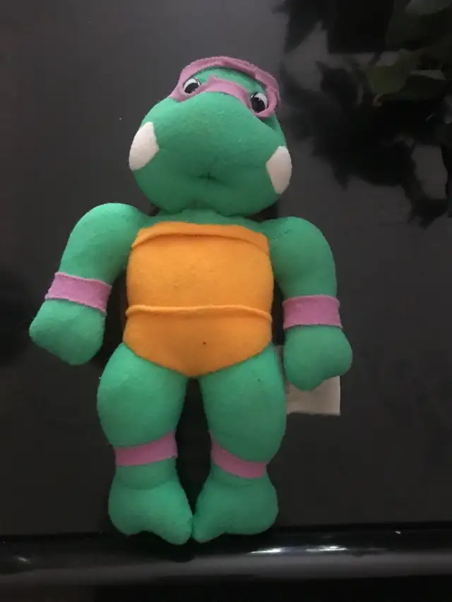 Vintage TMNT Donatello Plush - Teenage Mutant Ninja Turtles in Toys & Games in Oshawa / Durham Region - Image 2