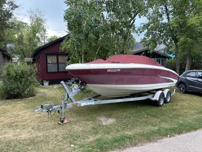 Great family boat for cruising and tubing. 5L V8 will get you up to 75kph. Complete with tonneau cov...