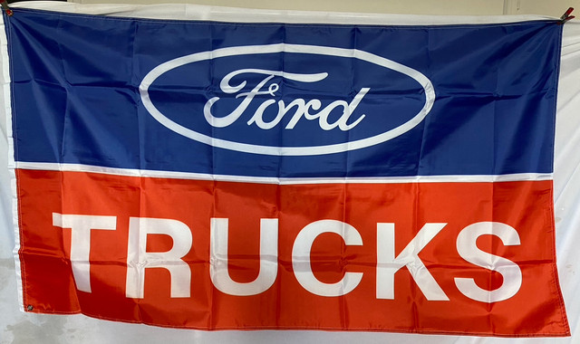 9 drapeaux d’auto ( Ford ) ( mustang ) ( truck ) ( Racing ) dans Décoration intérieure et accessoires  à Saguenay - Image 4
