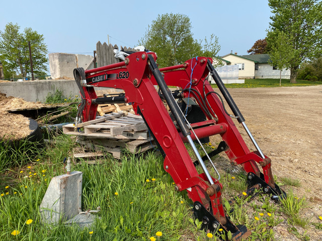 Case L620 loader in Other in Kitchener / Waterloo - Image 3