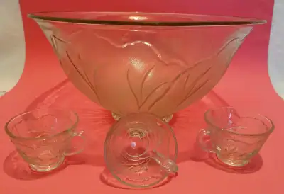 Party beverage bowl & cup set, View more