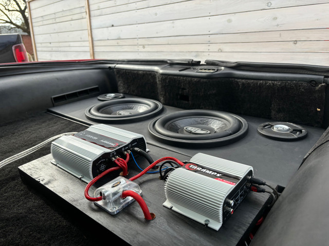 Car Subwoofer / Amplifer installation in Speakers in Mississauga / Peel Region