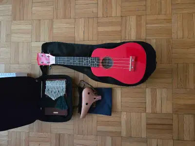 Denver soprano Ukulele. 17ㅡ key Kalimba. Angel Ocarina (made in Korea) ( Ocarina ㅡ Brand New ) Excel...