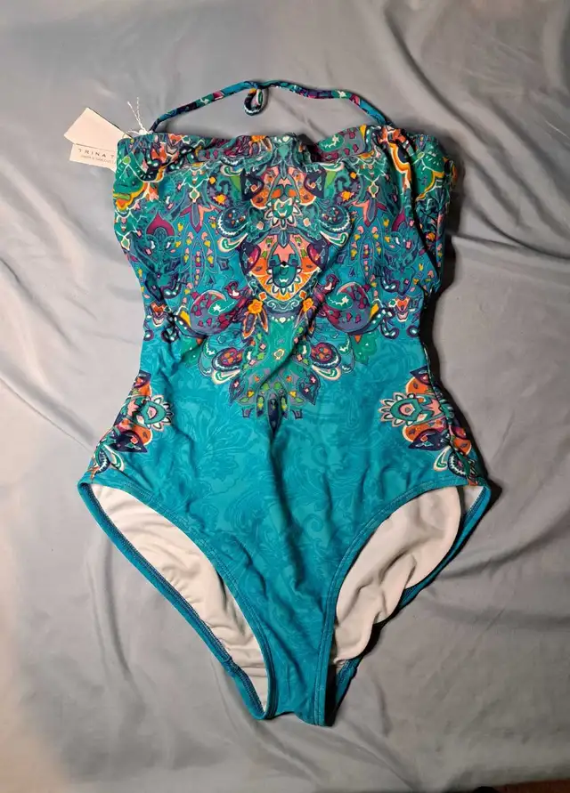 NEW Women's Teal Blue 1pc Swimsuit&nbsp;- Size 6 in Women's - Other in Edmonton - Image 5