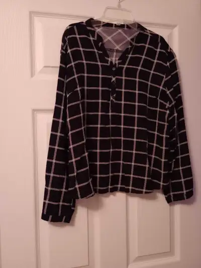 Women's long sleeve blouse size XL, View more