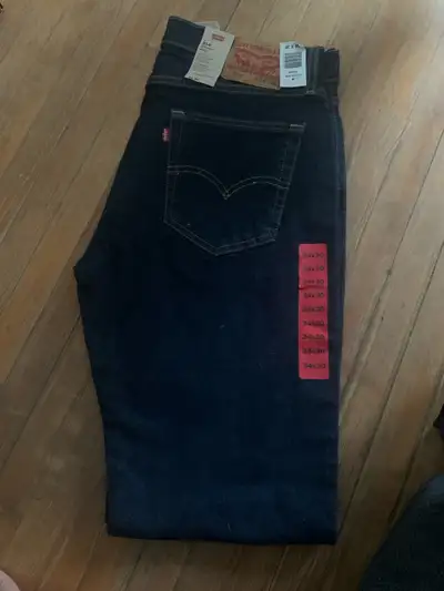 mens Levi’s 514 straight leg, View more