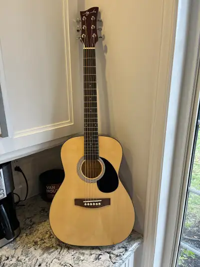 Jay Jr Guitar, View more