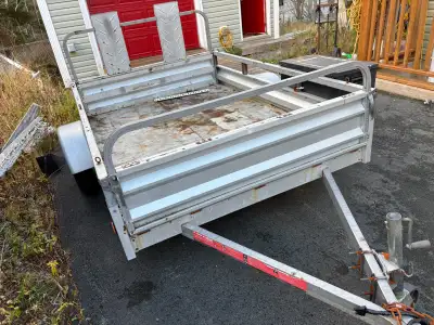 Stirling Single axel utility trailer with rear ramp and front extension, internal measures 105 inche...