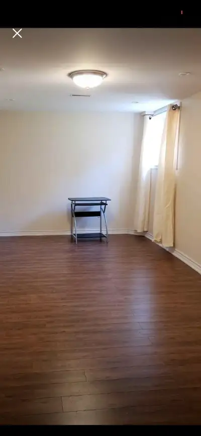 Room for rent in Ajax