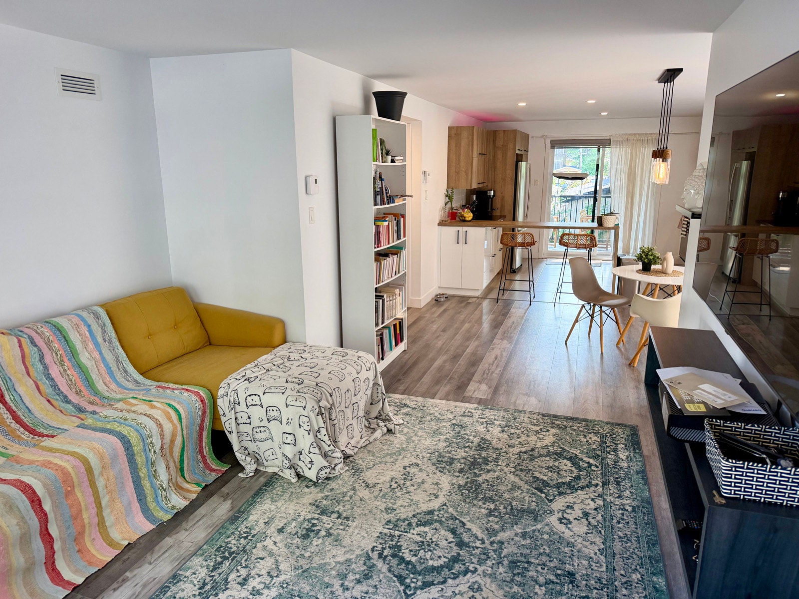 2625 Av. Champfleury — photo 3