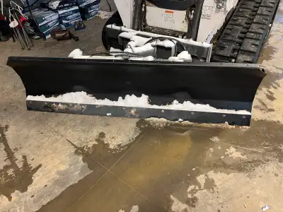 2 way bobcat snow blade Used 2 it a tilt blade and has quick attach If you have any questions about...