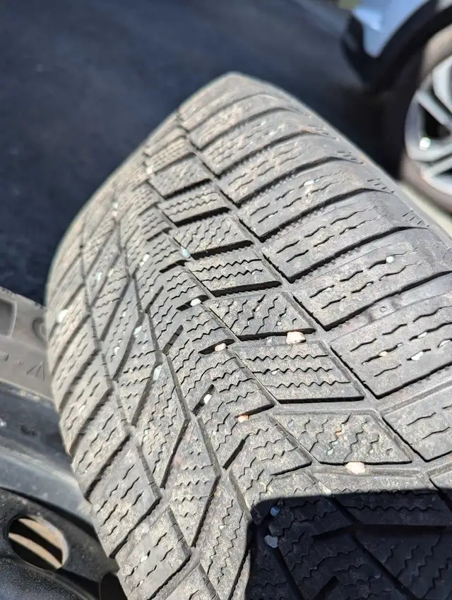 Nissan Snow tires on Rims in Tires & Rims in St. John's - Image 3