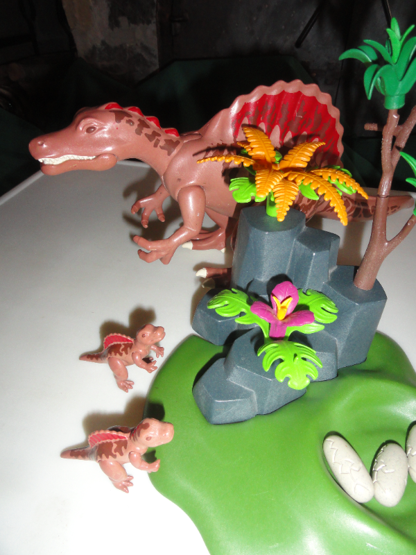 Playmobil Dinosaures  Vintage 2006 in Toys & Games in Québec City - Image 3