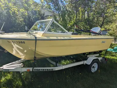 1969 Hudson Javelin 14.5ft Runabout Ski-Boat with Trailer for sale. Both in great condition and with...