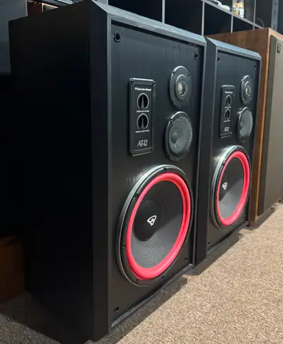 Cerwin Vega AT-12 Speakers - Excellent Condition, View more
