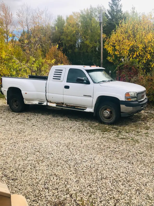 2002 GMC 3500 Extended Cab