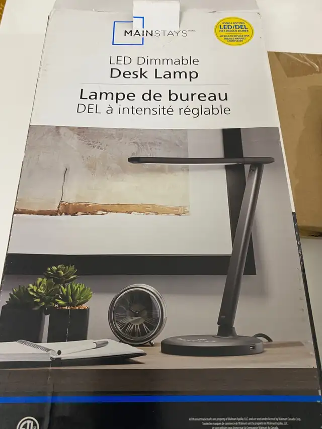 Desk Lamp, Built in USB port, Touch control, NEW in box in Indoor Lighting & Fans in City of Toronto - Image 4