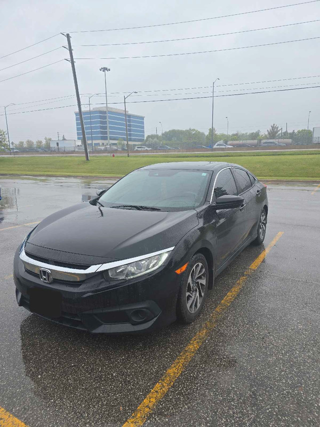 2018 Honda Civic EX with Sunroof for Sale in Cars & Trucks in Hamilton - Image 3