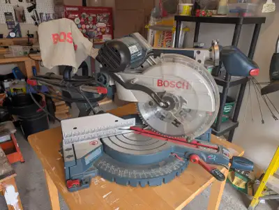 Bosch 12” sliding compound double-bevel mitre saw, View more