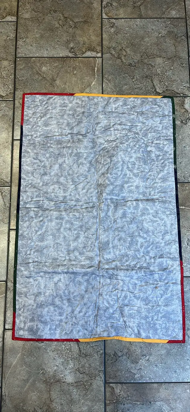 Homemade Christmas Quilted wall hanging or table runner  in Home Décor & Accents in Red Deer - Image 3