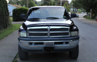 2500 Dodge Ram Quad cab (4x4)