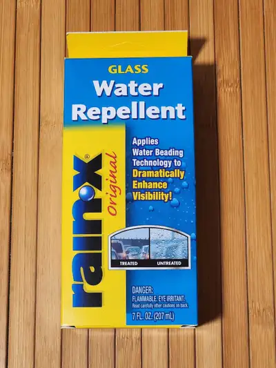 I'm selling a brand new bottle of Rain-X Original Glass Water Repellent, 7 fl. oz (207 mL). This pro...