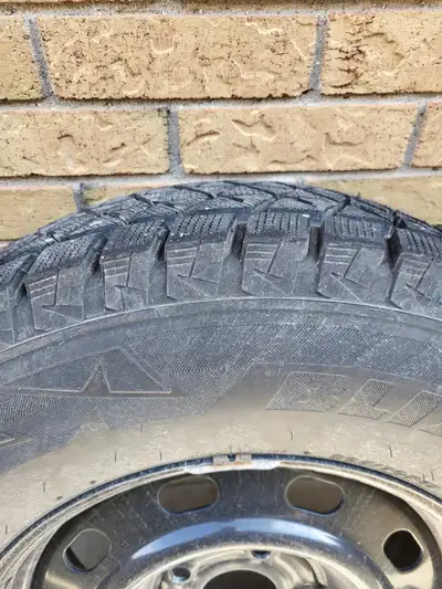 I have a set of Bridgestone blizzak dmv for sale. They came off a 2018 ram 1500 Tire size 265/70/r17...