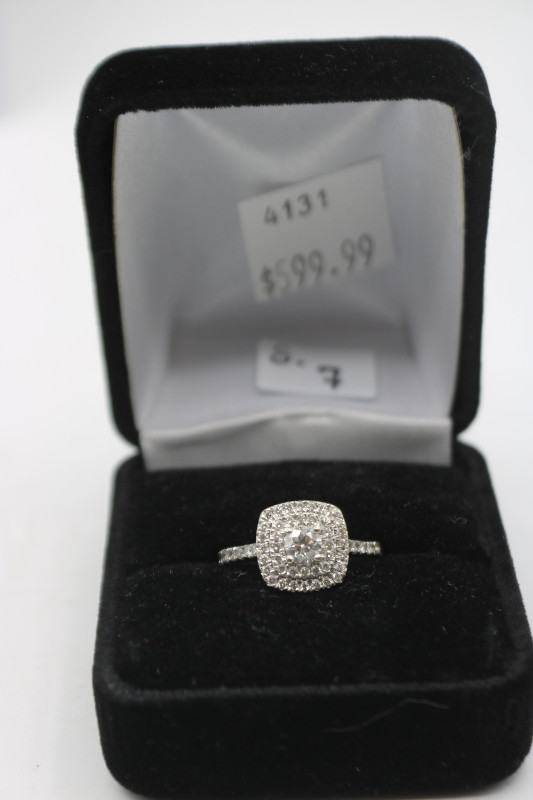 14 KT White Gold Cast double halo Style Ring W/ Diamonds (#4131) in Jewellery & Watches in City of Halifax - Image 2