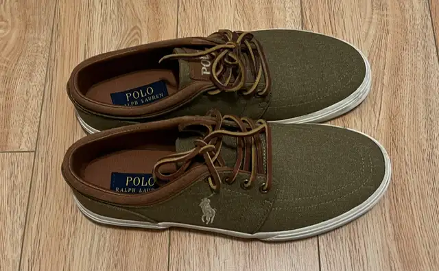 POLO Canvas Shoes Size 8 in Men's Shoes in Markham / York Region - Image 3