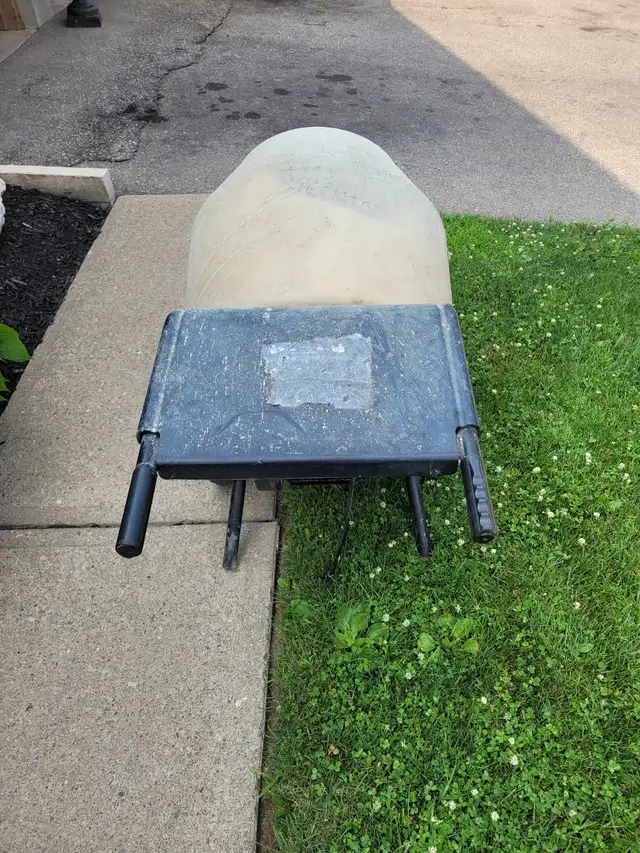 Concrete mixer in Other in Brantford - Image 4