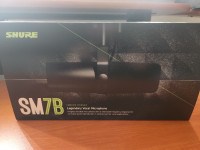 *NEVER USED* Shure SM7B Microphone