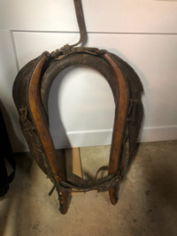 Antique horse yoke collar