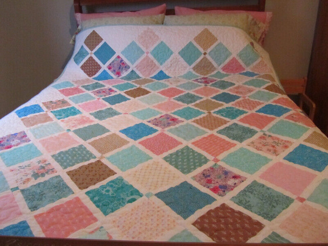 Quilt in Arts & Collectibles in Prince George