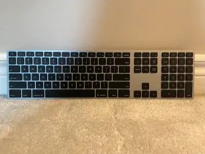 Matias Wireless Aluminum Keyboard with Backlight - Space Gray, View more