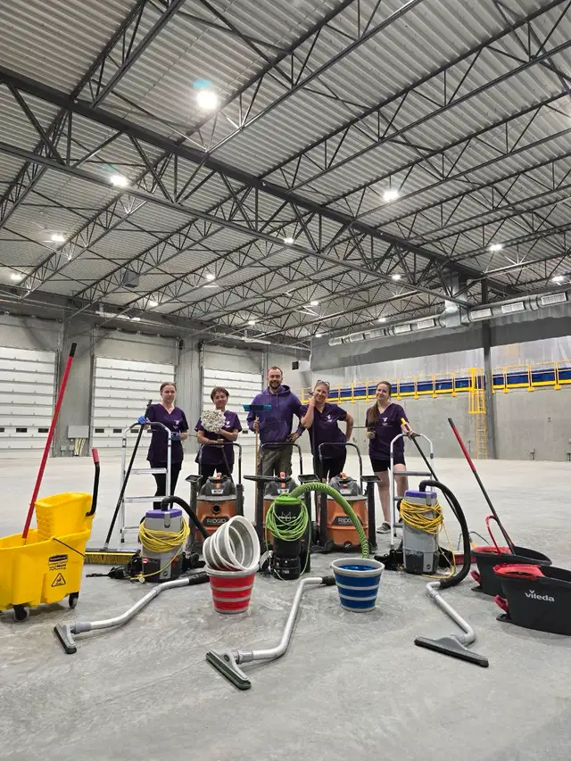 Commercial Cleaning 628637138044191224