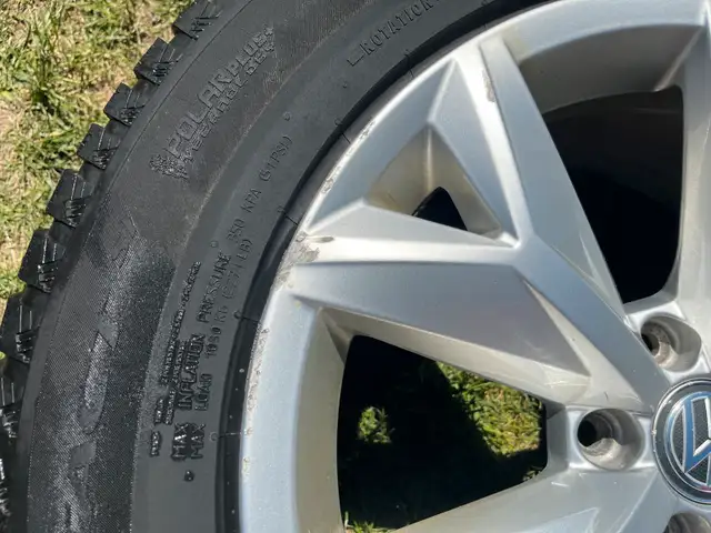 Volkswagen Atlas Rims on Continental Crosscontact winter tires  in Tires & Rims in Cambridge - Image 8