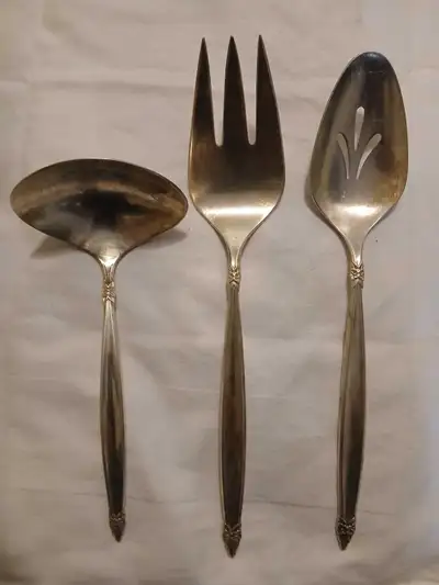 These are vintage silverplate flatware pieces in the Heritage pattern by 1847 Rogers Bros. IS. The H...