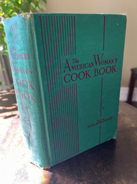 Vintage The American Woman’s Cook Book 1942 edition
