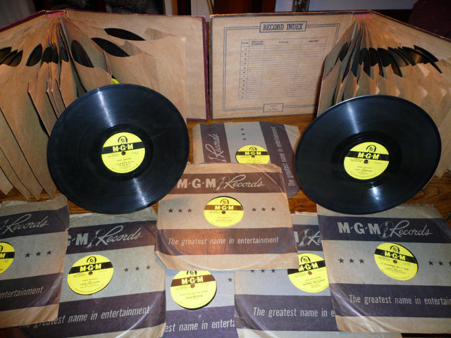 Hank Williams 78rpm record collection in Arts & Collectibles in City of Toronto
