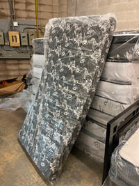 5" basic foam mattress for low price