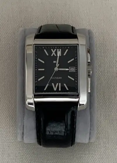 Montre Tommy Hilfiger pour homme, View more